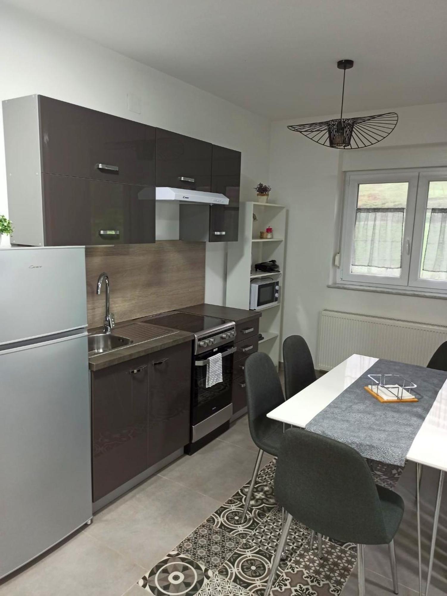 Apartmani Leptir غاكوفيتسا المظهر الخارجي الصورة